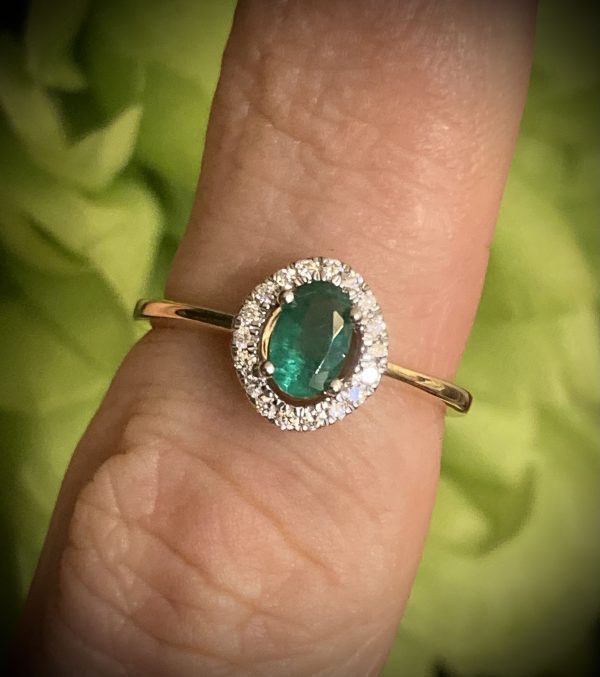 Oval Emerald Ring with Diamond Halo ACX792