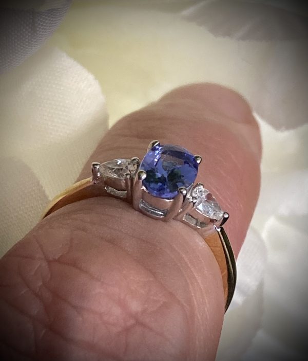 Oval Tanzanite with Pear Shaped Diamond Accents ACX927