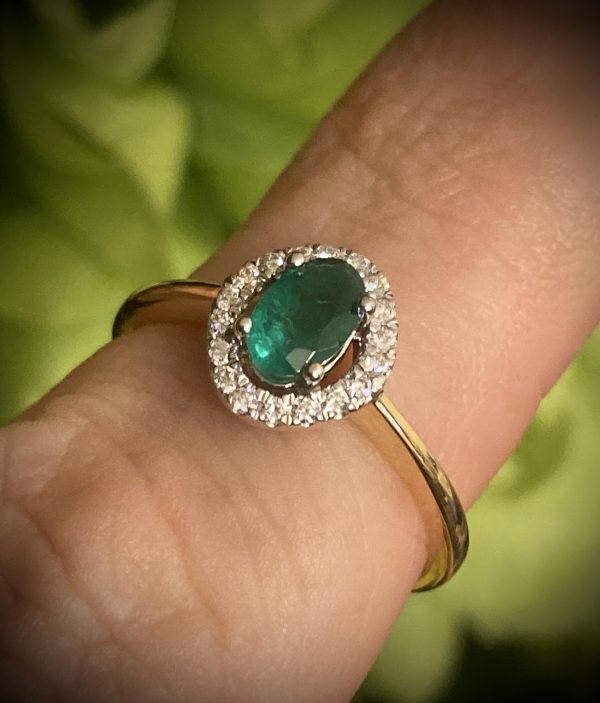Oval Emerald Ring with Diamond Halo ACX792
