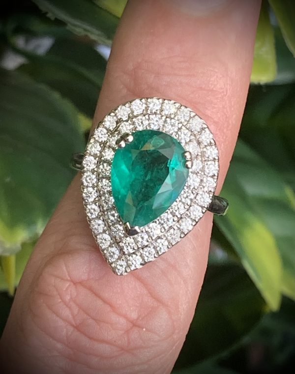 Pear Shaped 2.33ct Emerald with Diamond Halo 0.80ct ACVAPPV1890
